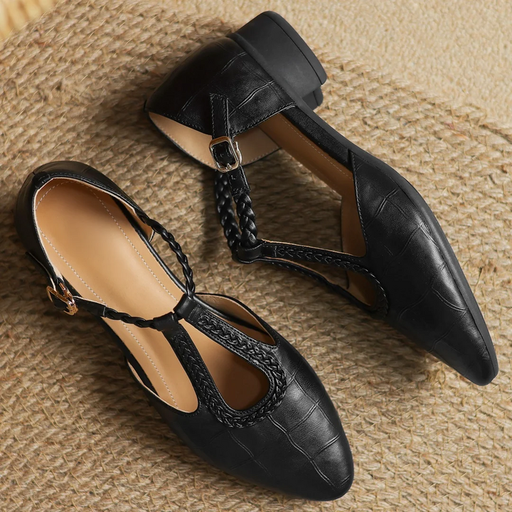 Lisa - Vintage Charm Sandals