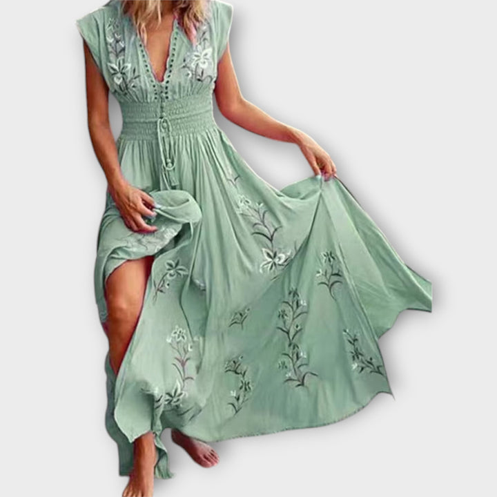 Donna – Bohemian Dress with Enchanting Embroidery