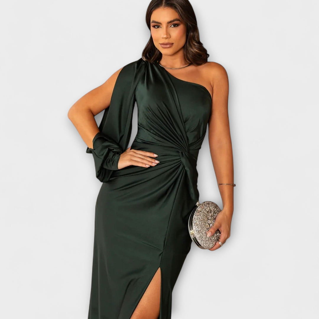 Fiona - Elegant Dress with Sophistication