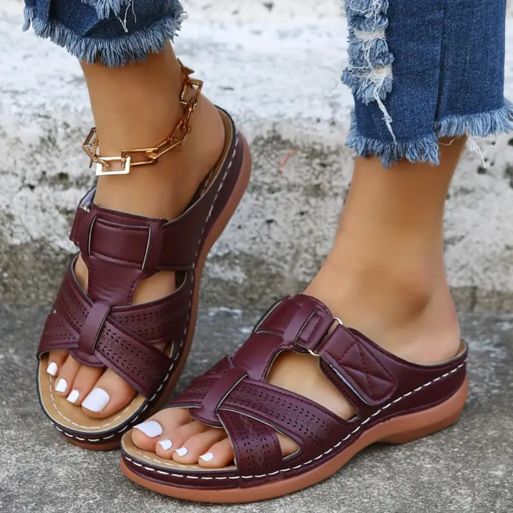 Danielle - Ergonomic Sandals