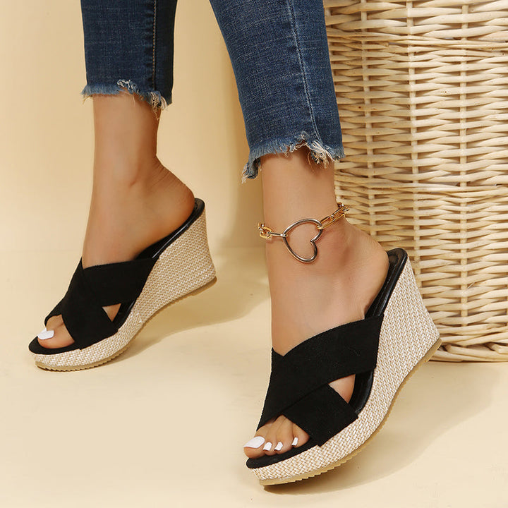 Emma - Relaxed Wedge Sandals