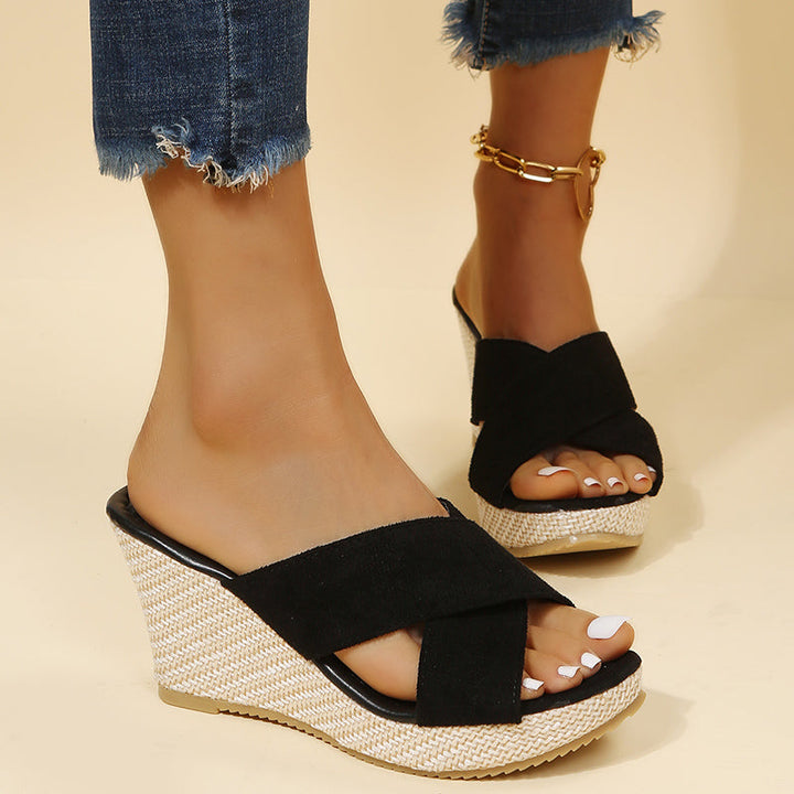 Emma - Relaxed Wedge Sandals