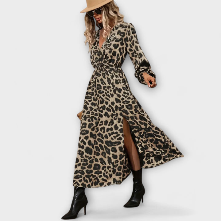 Louise - Stylish dress with leopard print