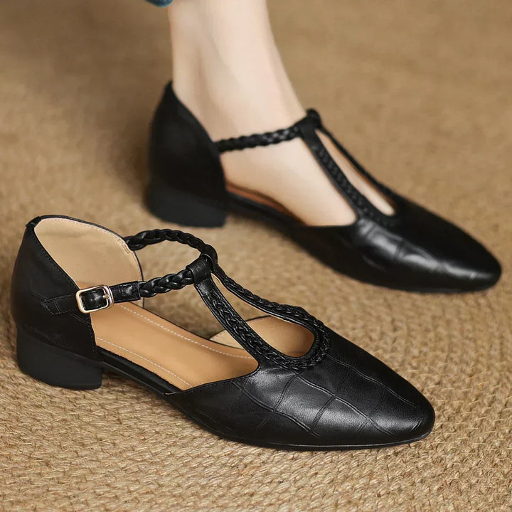 Lisa - Vintage Charm Sandals