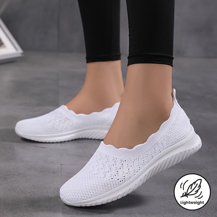 Sadie Lightweight Orthopedic Sneakers