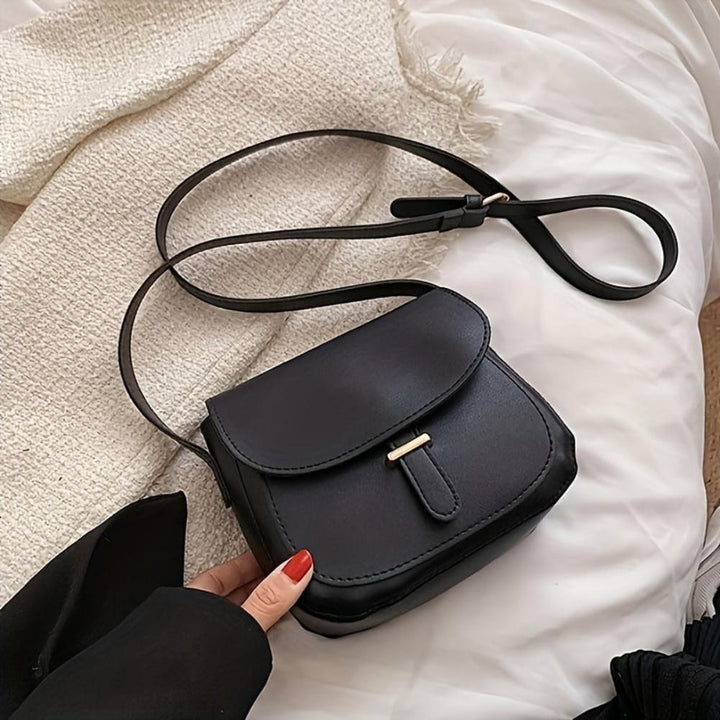 Amelia - Retro Saddle Crossbody Bag