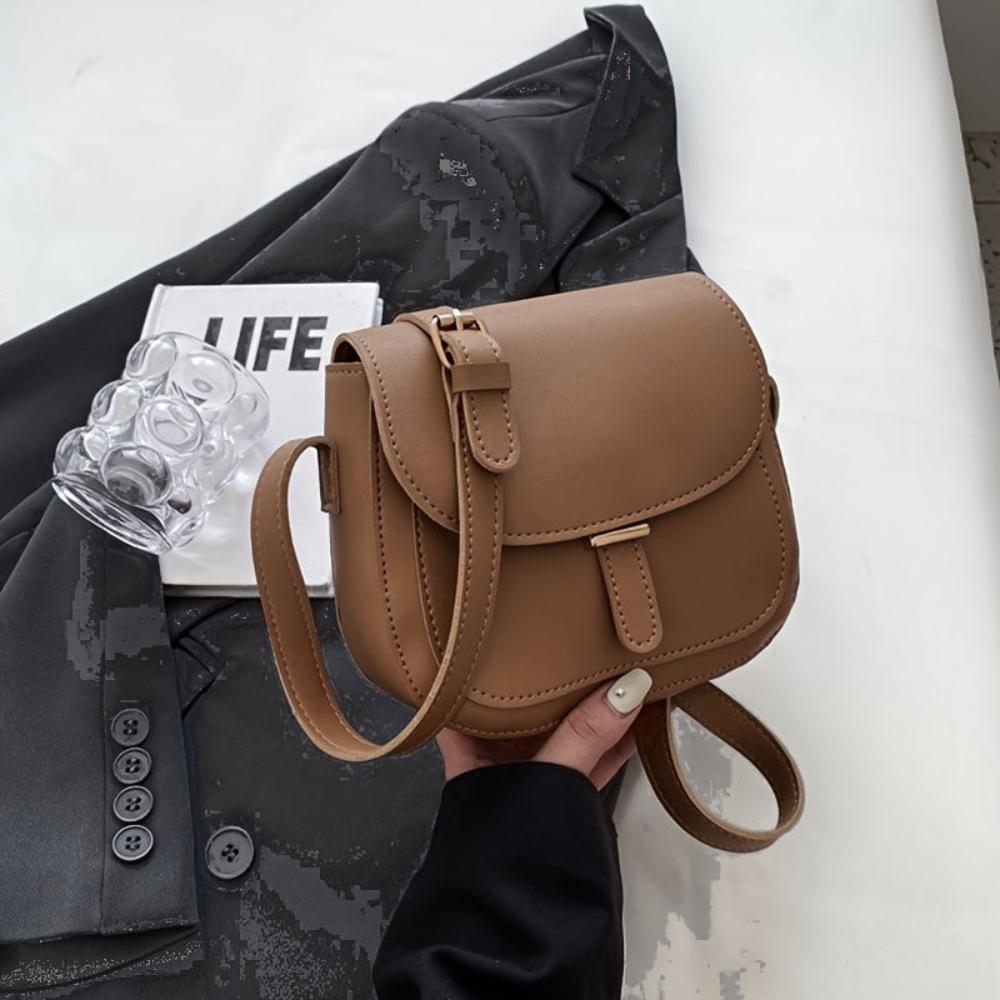Amelia - Retro Saddle Crossbody Bag
