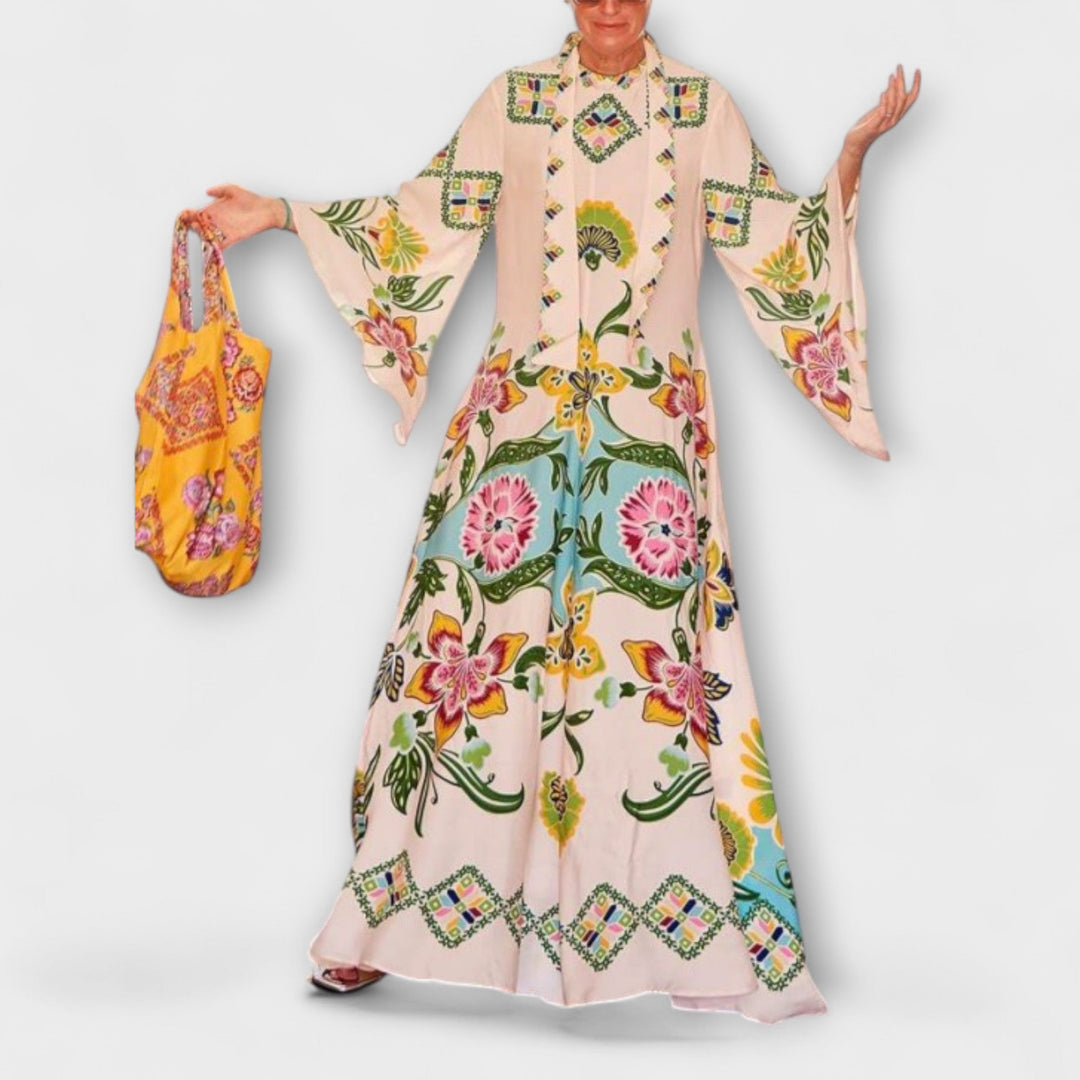 Tanya -Dress with Floral Pattern and Flowing Design