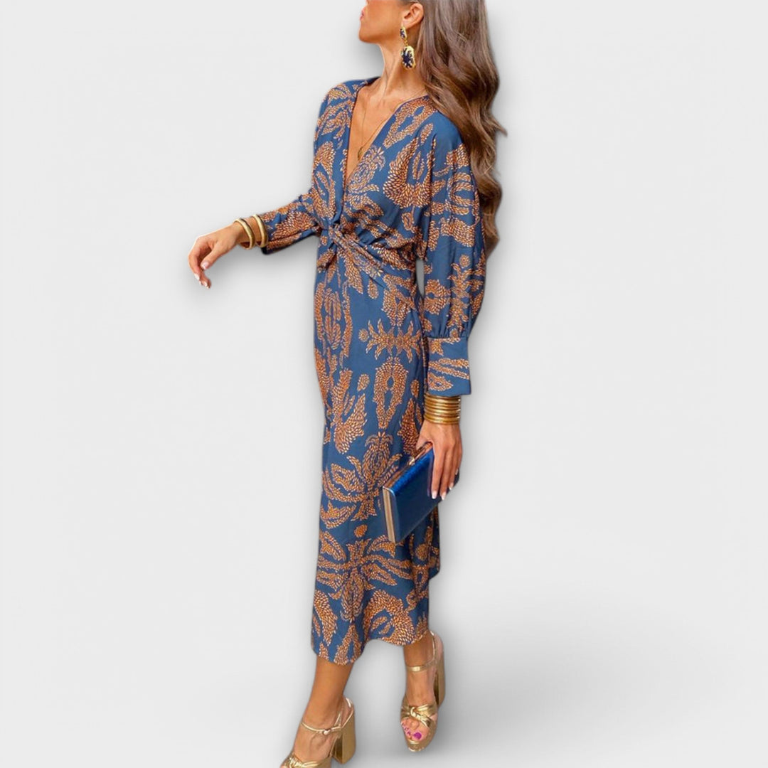 Claire - Elegant dress with long sleeves