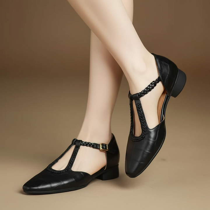 Lisa - Vintage Charm Sandals
