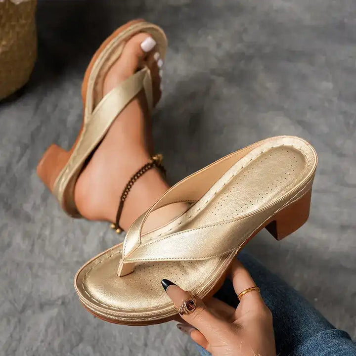Brittany - Elegant Relaxed Sandals