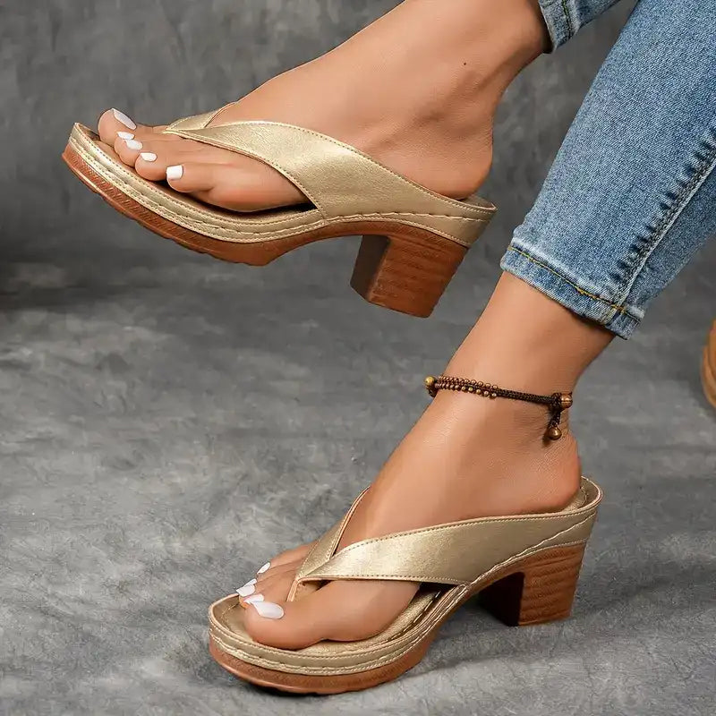 Brittany - Elegant Relaxed Sandals