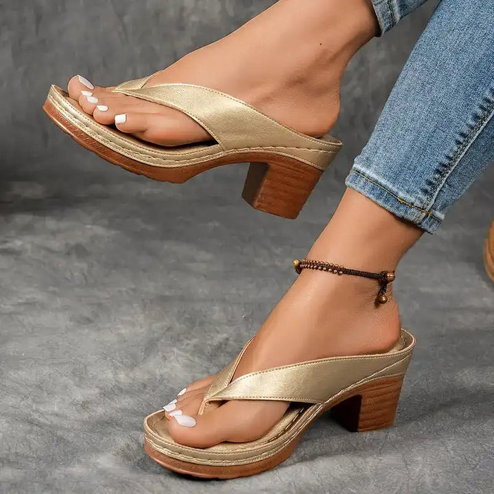 Brittany - Elegant Relaxed Sandals