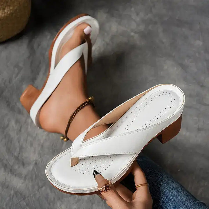 Brittany - Elegant Relaxed Sandals